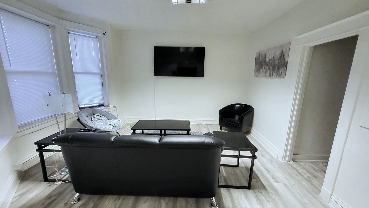 Photo of Livingroom in West Colfax