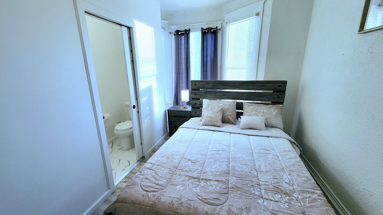Photo of Bedroom in West Colfax