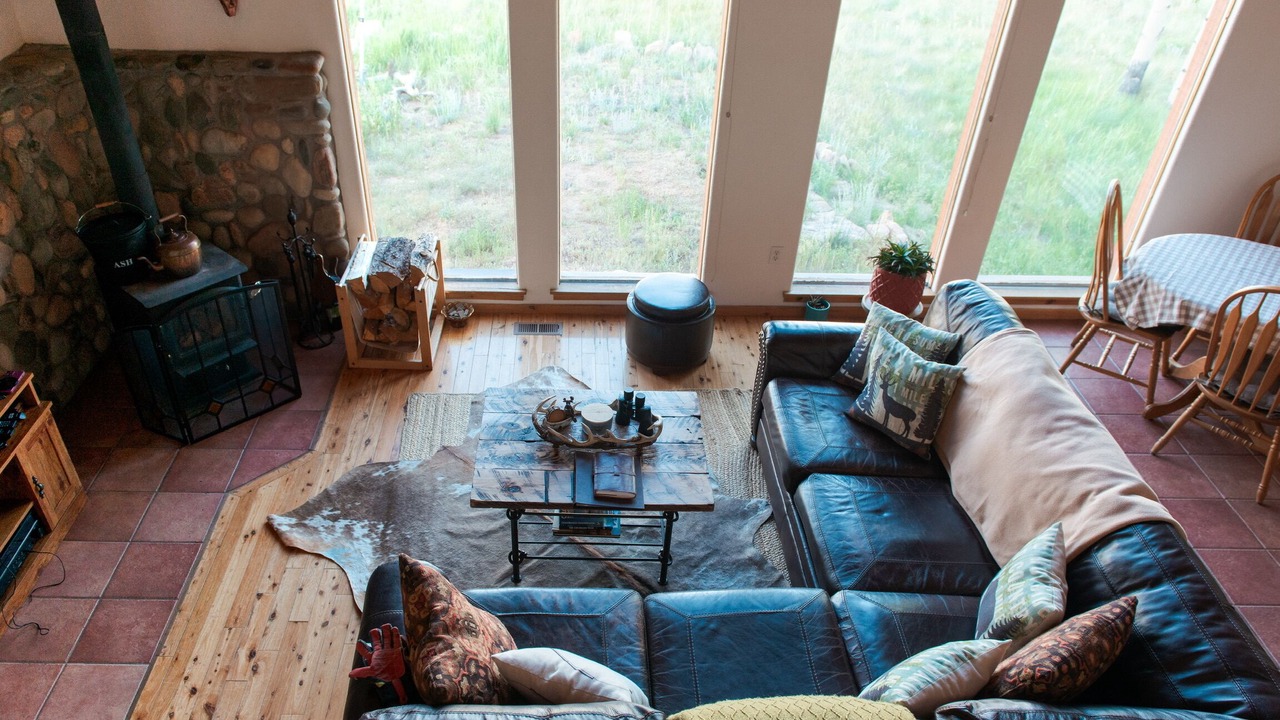 Photo of Livingroom in Michigan Hill