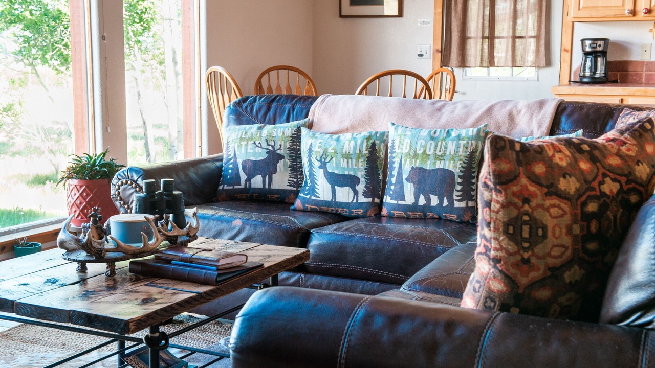 Photo of Livingroom in Michigan Hill