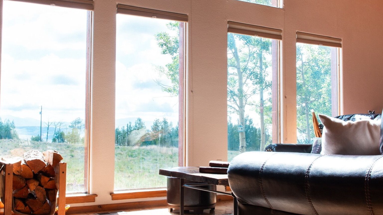Photo of Livingroom in Michigan Hill