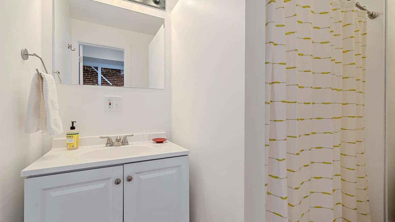 Photo of Bathroom in Sloan Lake