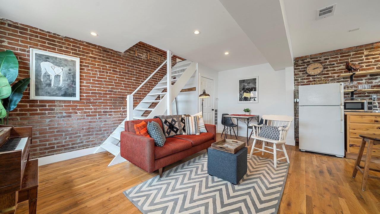 Photo of Livingroom in Sloan Lake