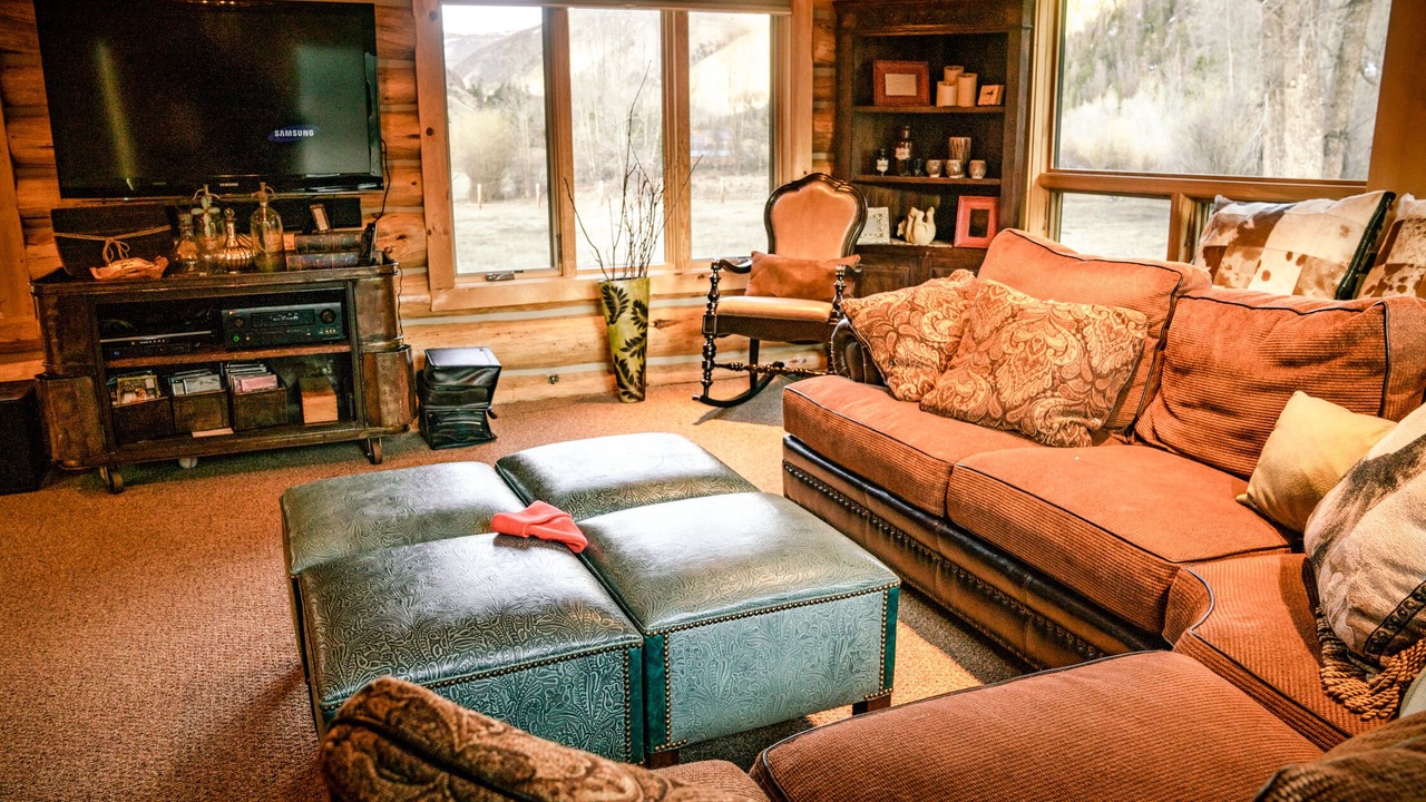 Photo of Bedroom in Lake City