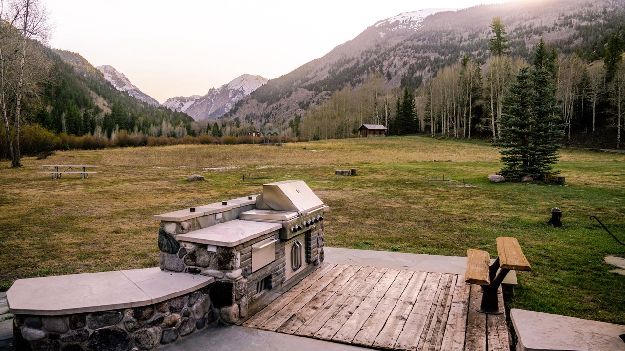 Photo of Outdoor in Lake City