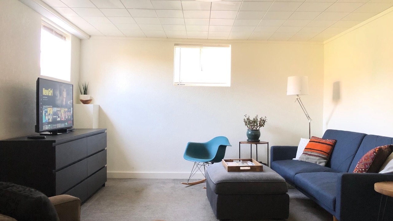 Photo of Livingroom in Edgewater