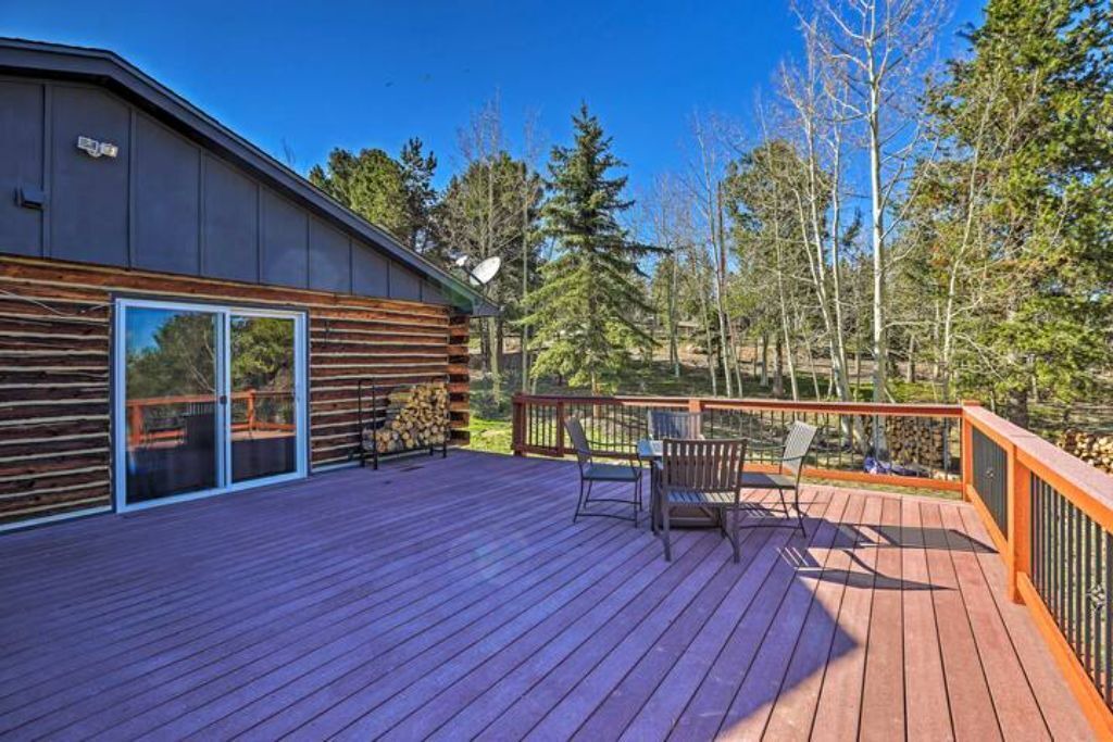 Photo of Patio Balcony in Shadow Mountain