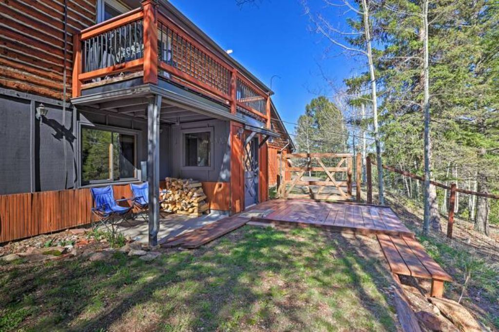Photo of Patio Balcony in Shadow Mountain