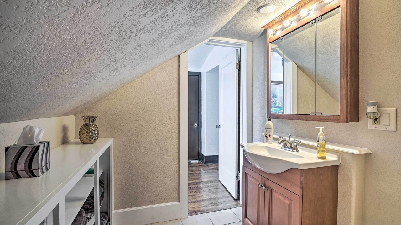 Photo of Bathroom in Pueblo
