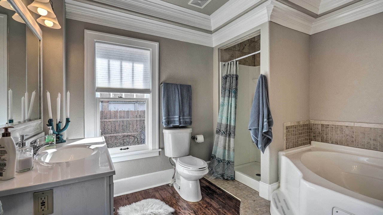 Photo of Bathroom in Pueblo