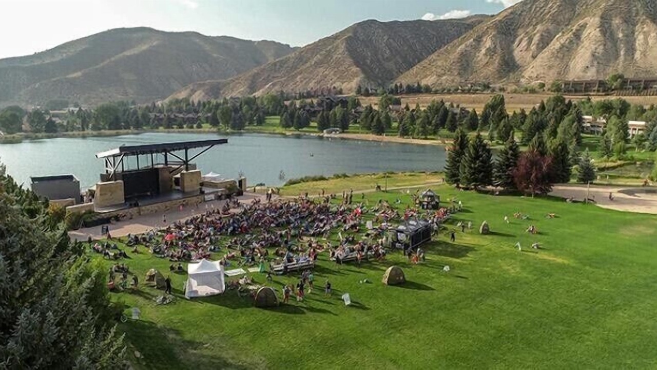 Photo of Outdoor in Avon
