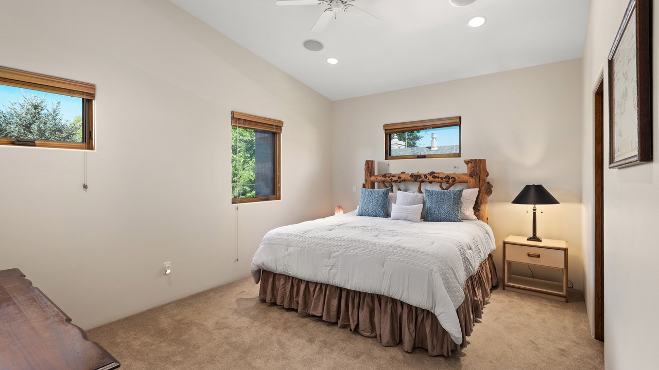 Photo of Bedroom in Carbondale