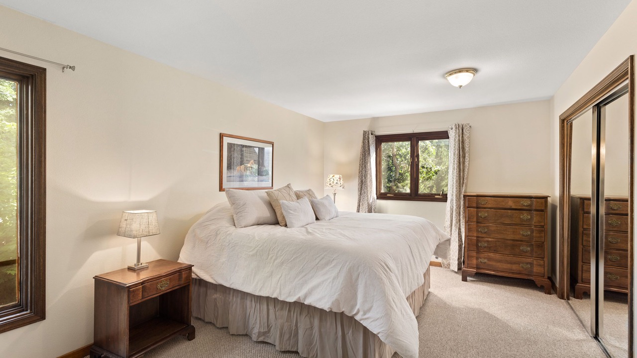 Photo of Bedroom in Carbondale