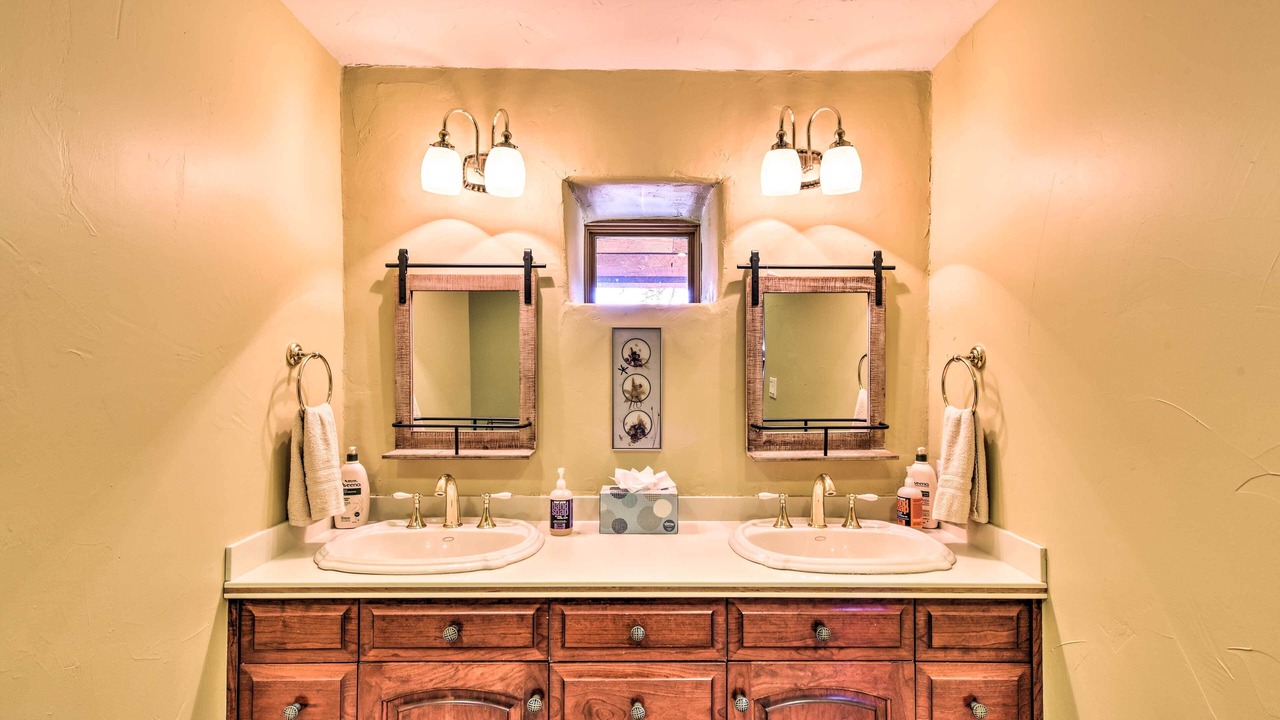 Photo of Bathroom in Twin Lakes