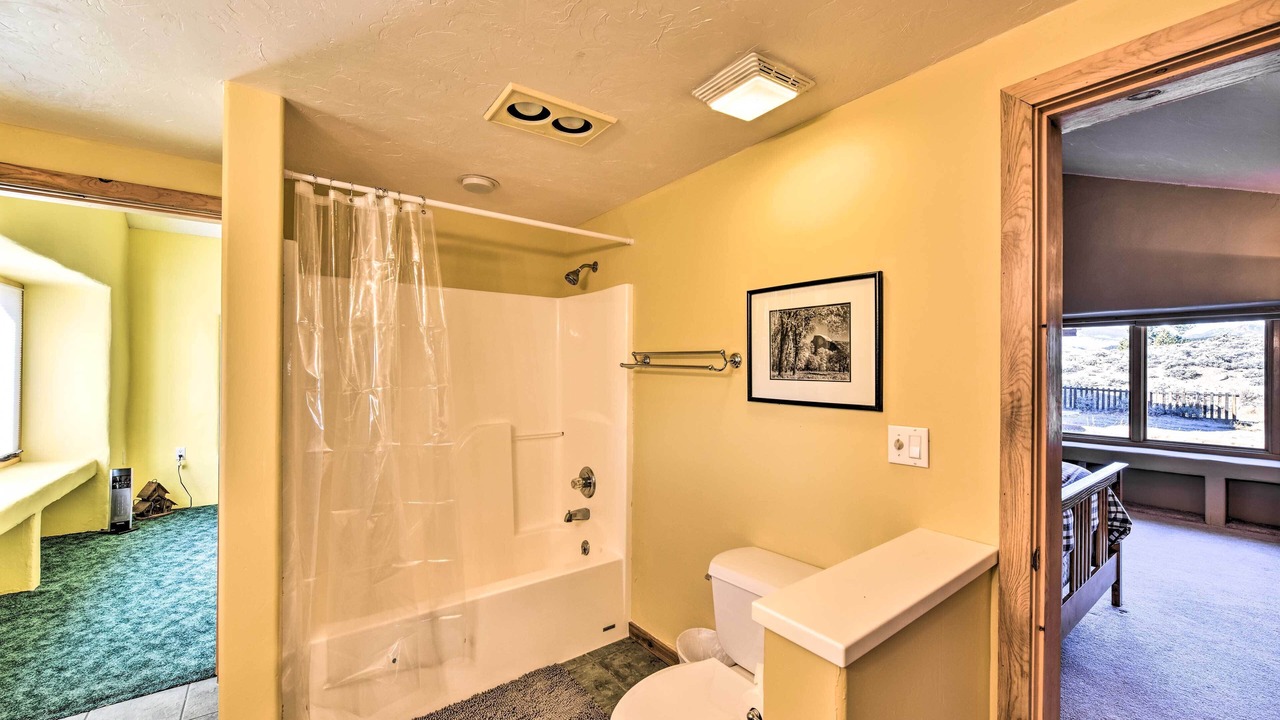 Photo of Bathroom in Twin Lakes