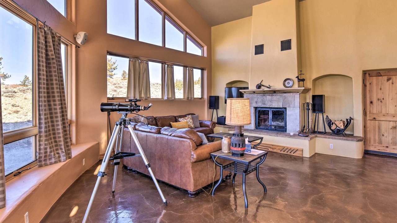 Photo of Livingroom in Twin Lakes