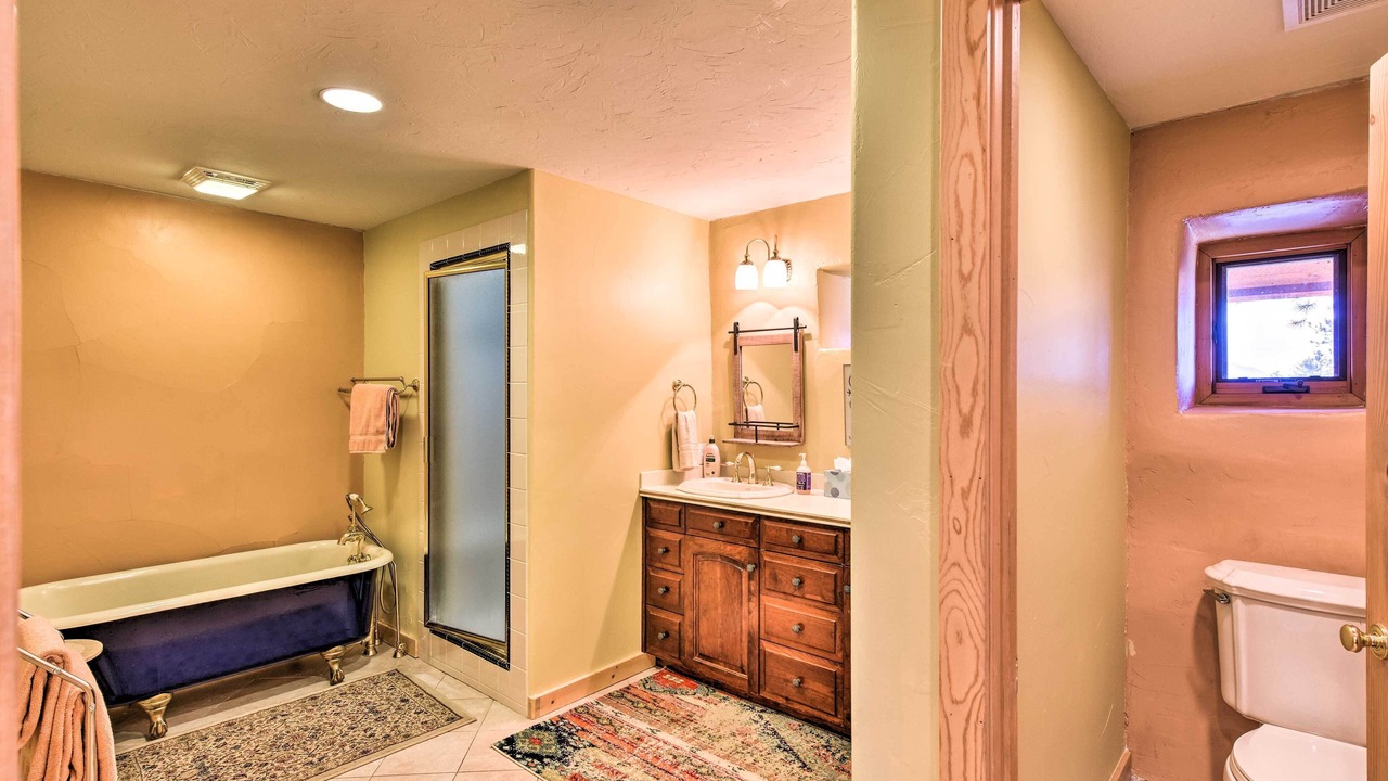 Photo of Bathroom in Twin Lakes