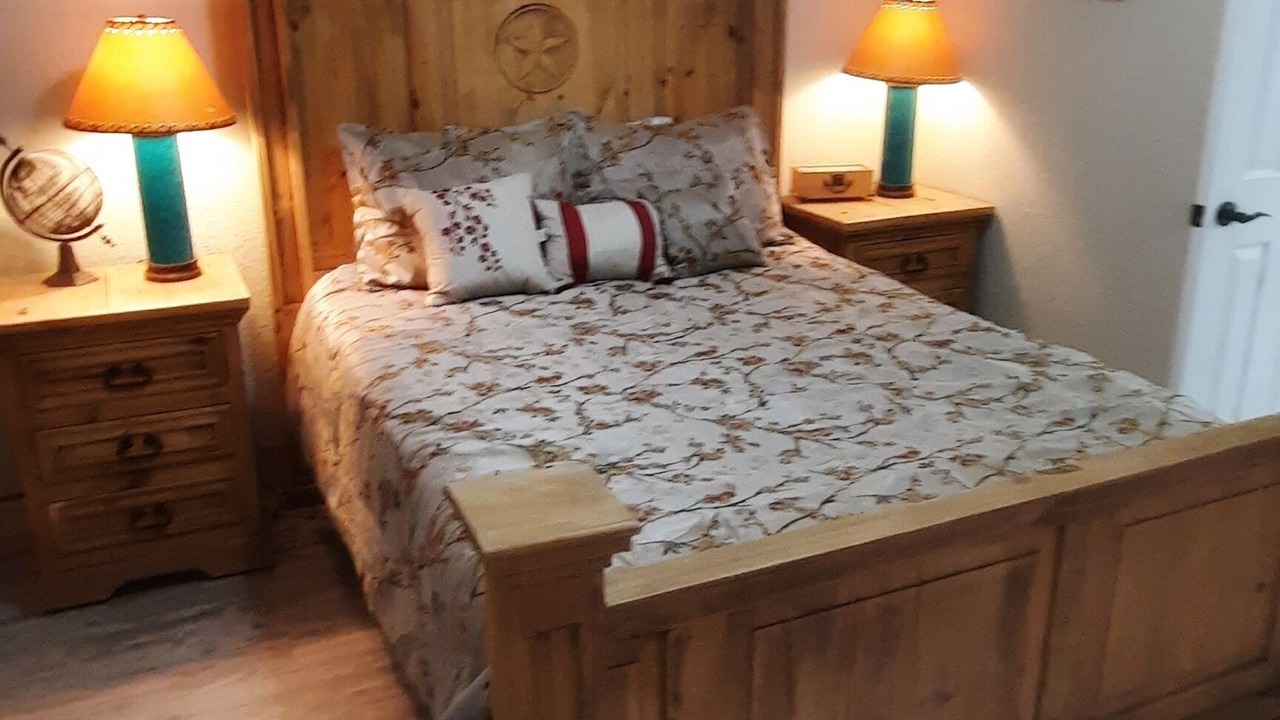 Photo of Bedroom in Divide