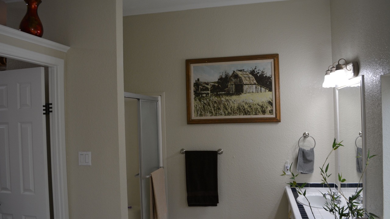 Photo of Bathroom in Divide