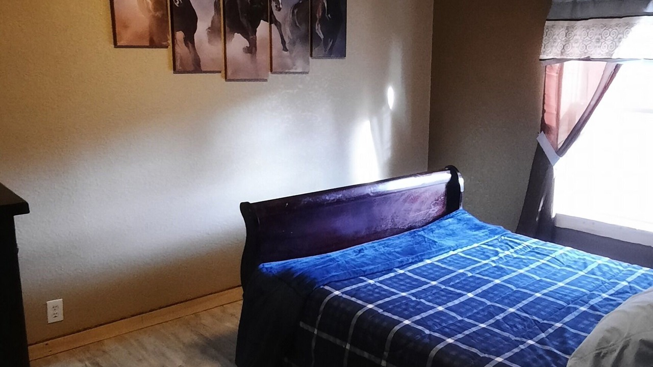 Photo of Bedroom in Divide