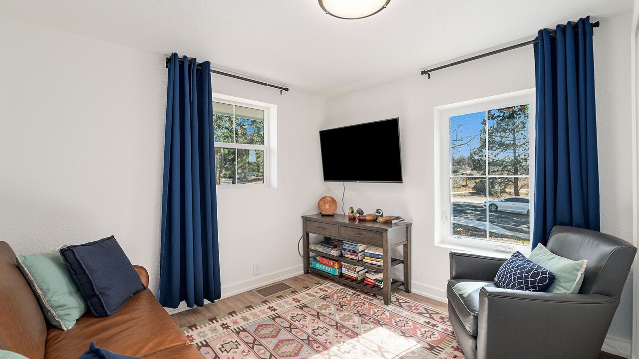 Photo of Livingroom in Castle Rock