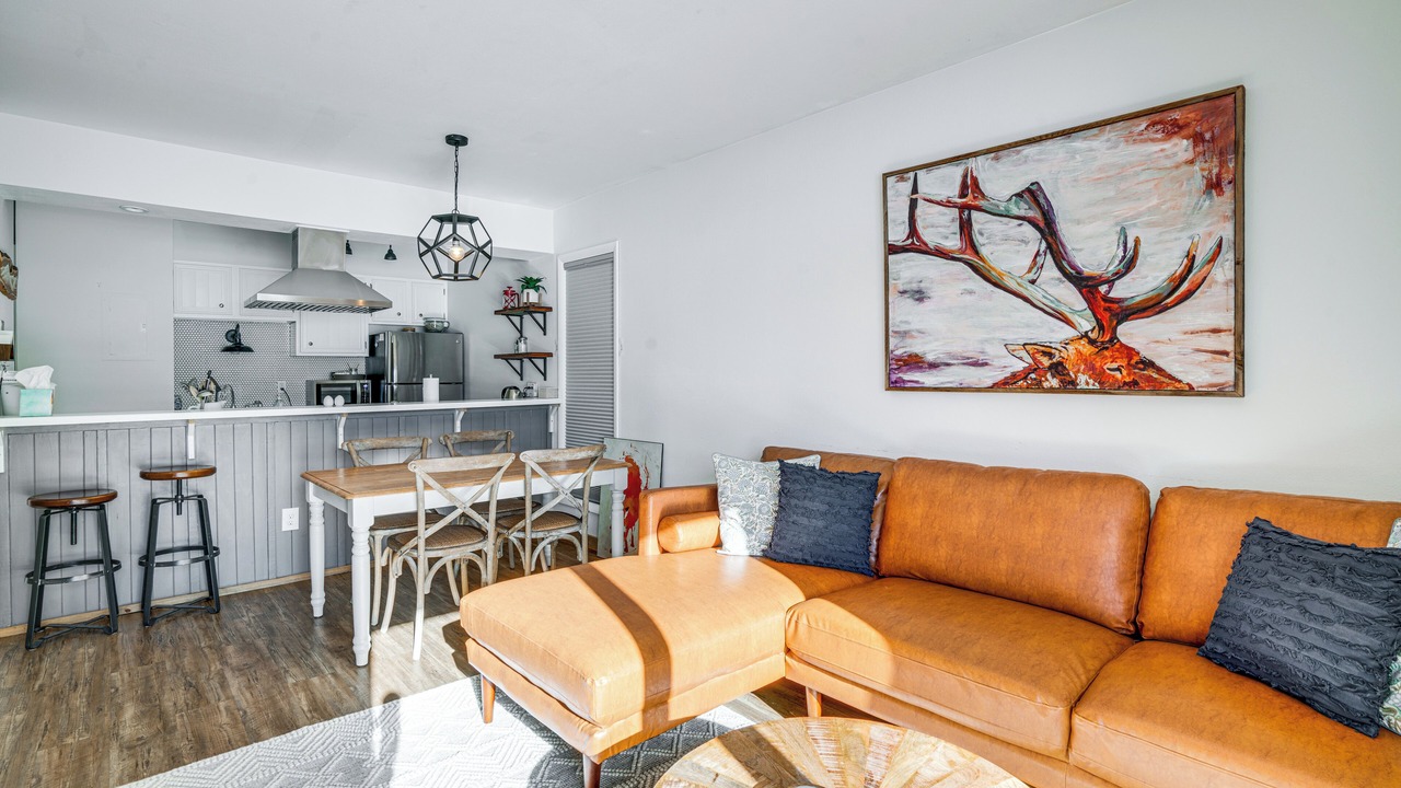 Photo of Livingroom in Fraser