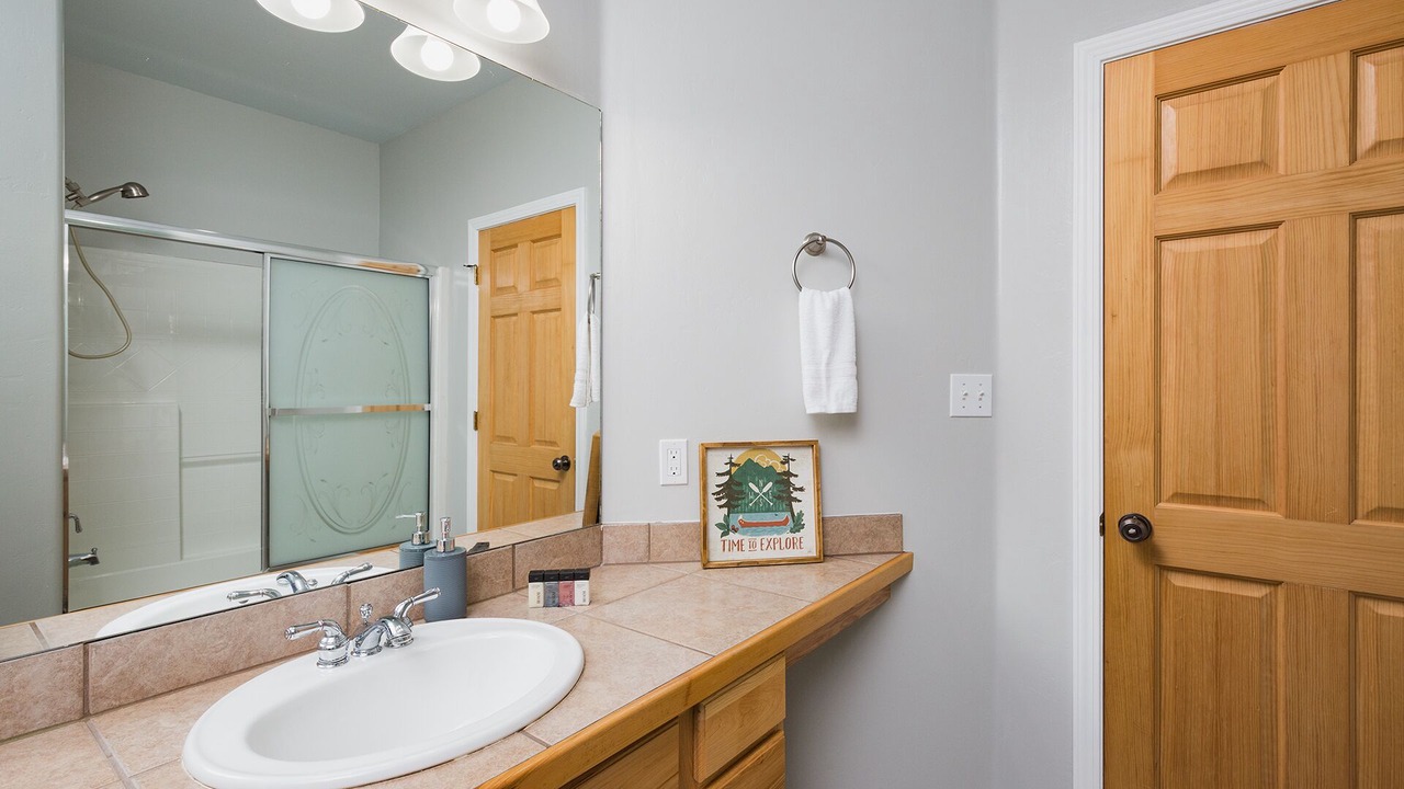 Photo of Bathroom in Forest Lakes