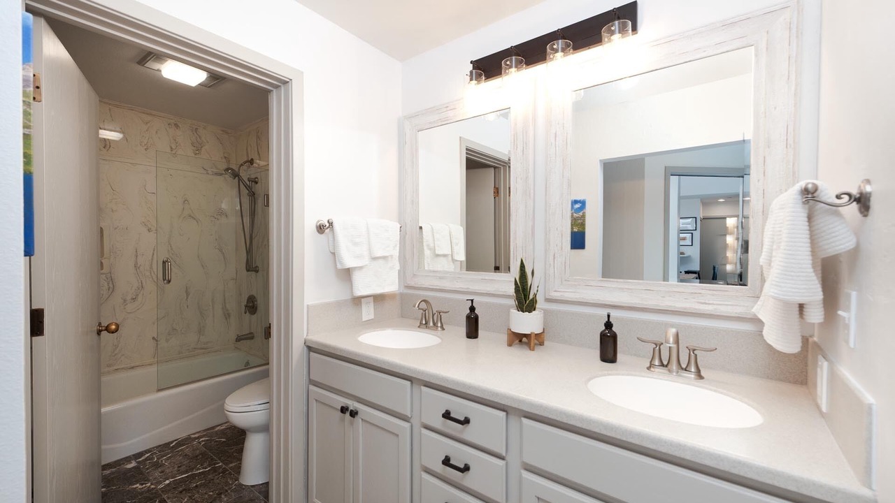 Photo of Bathroom in Purgatory