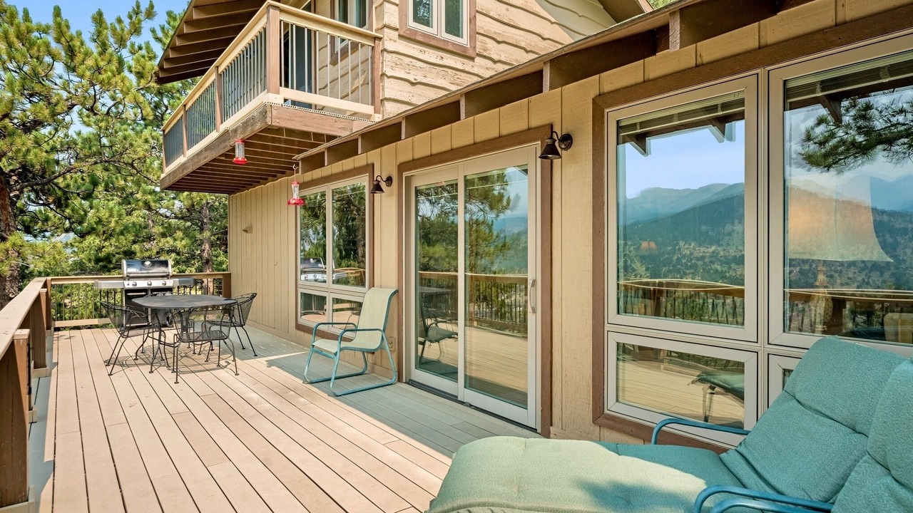 Photo of Outdoor in Windcliff Estates