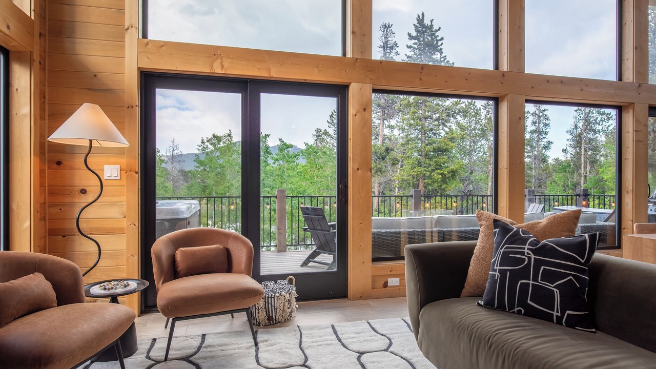 Photo of Livingroom in Black Hawk