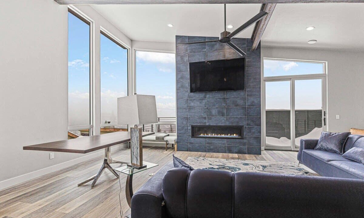 Photo of Livingroom in Woodmoor