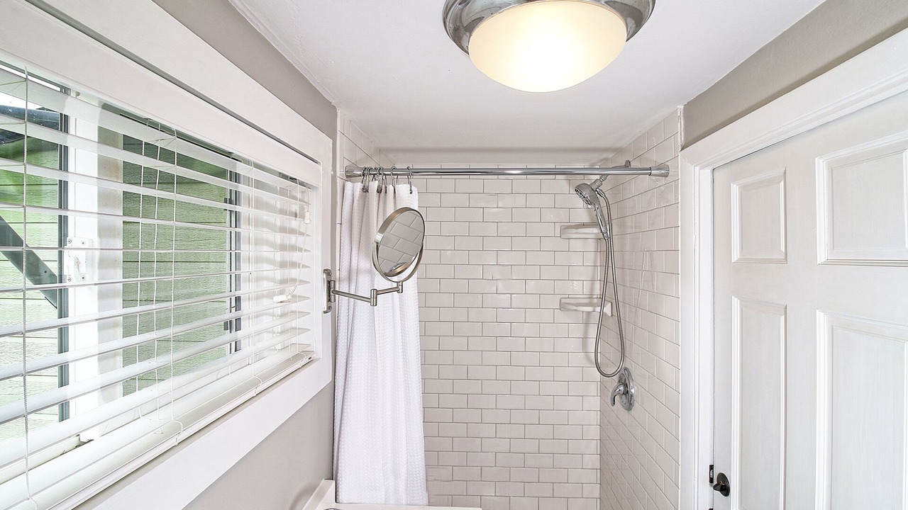 Photo of Bathroom in Mesa