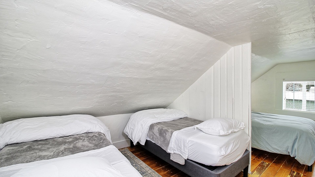 Photo of Bedroom in Mesa