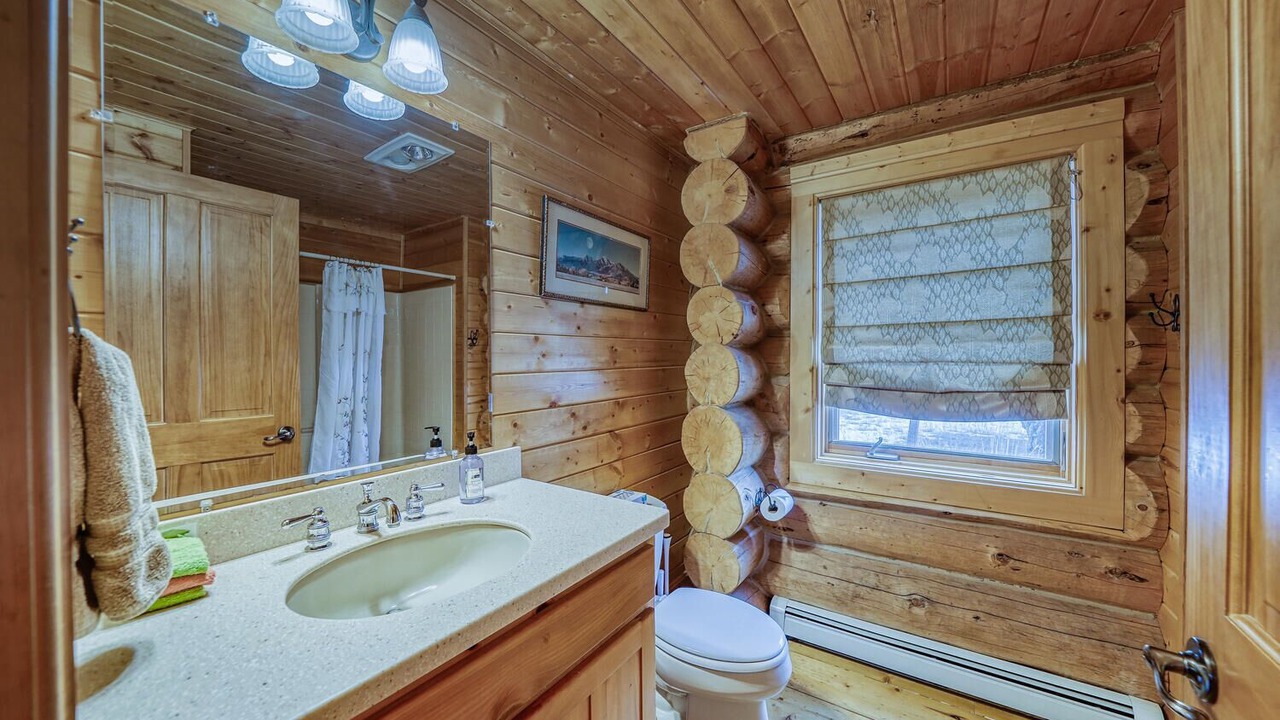 Photo of Bathroom in Salida