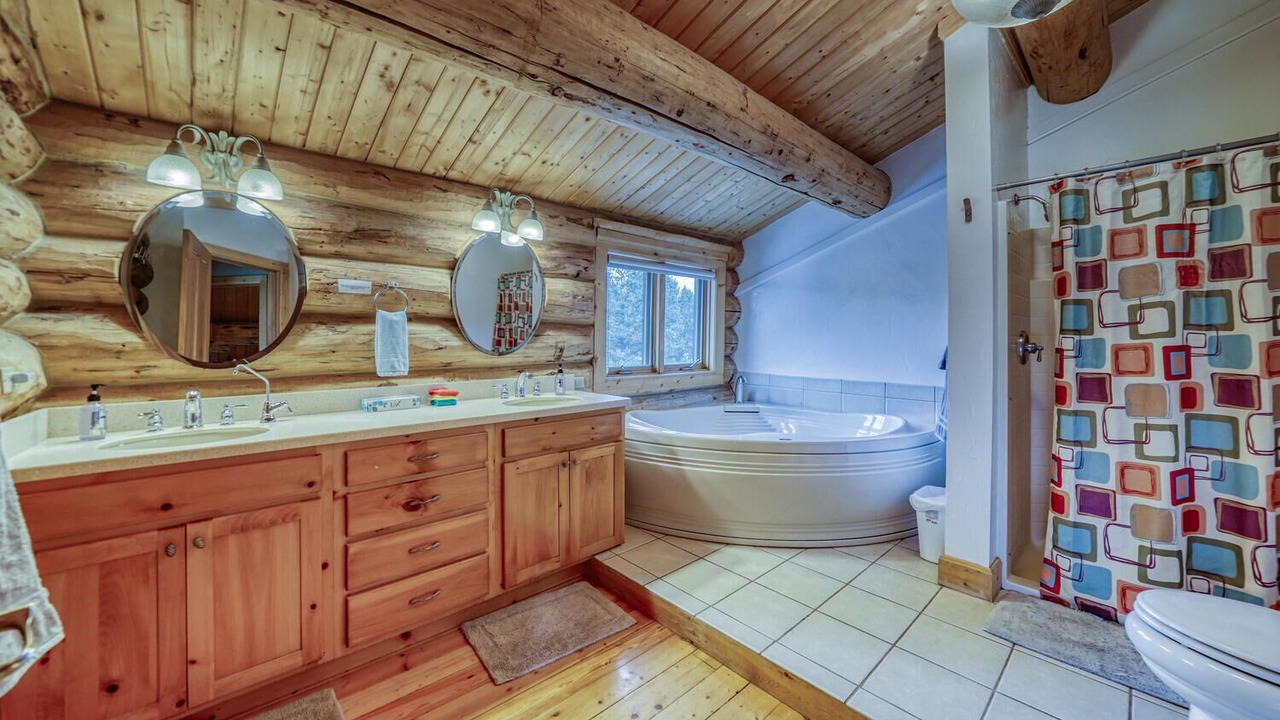 Photo of Bathroom in Salida