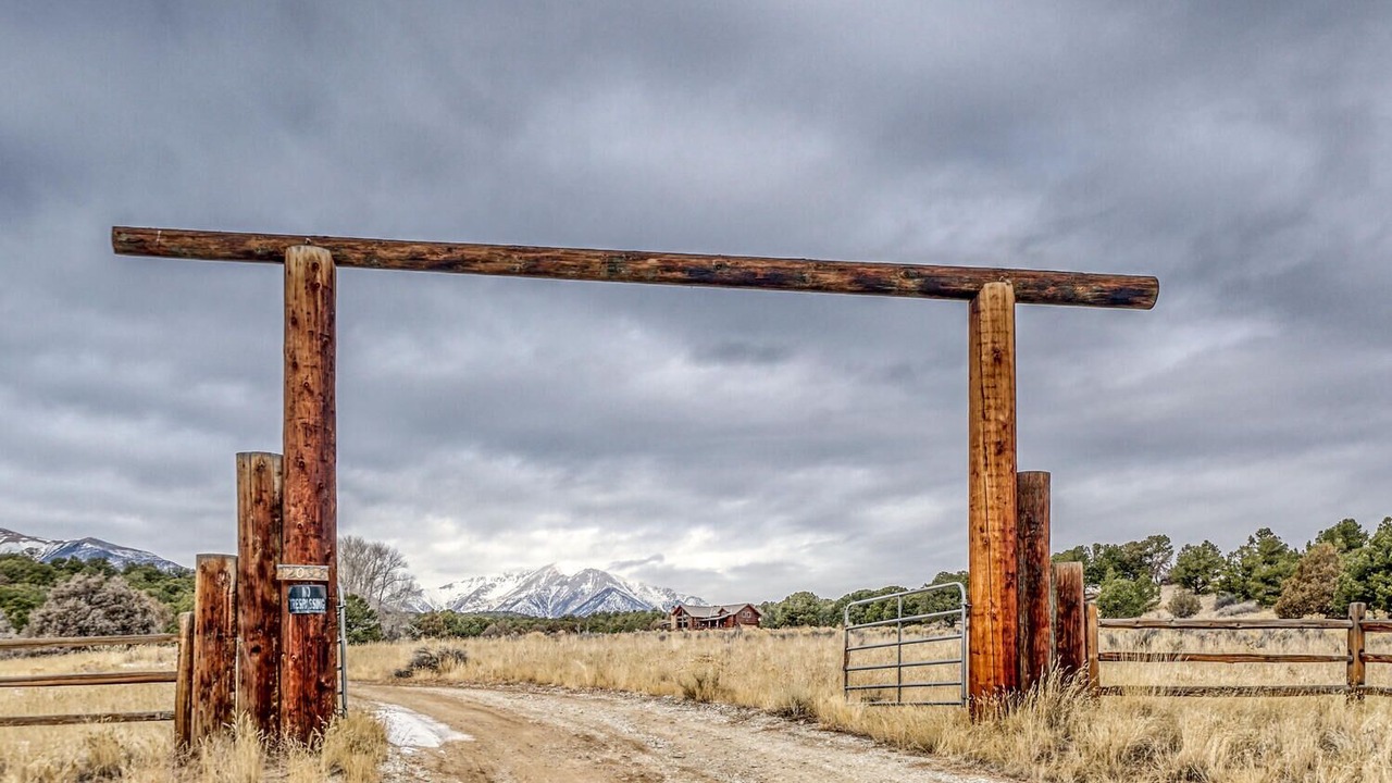 Photo of Others in Salida