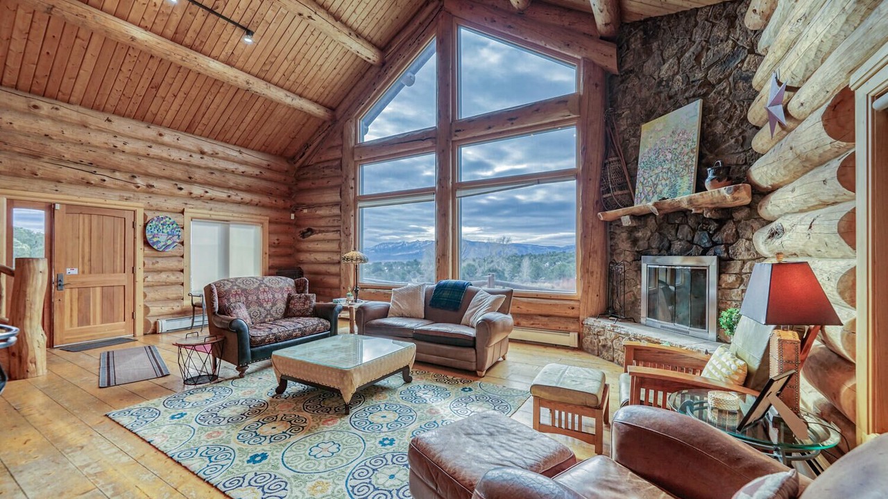Photo of Livingroom in Salida