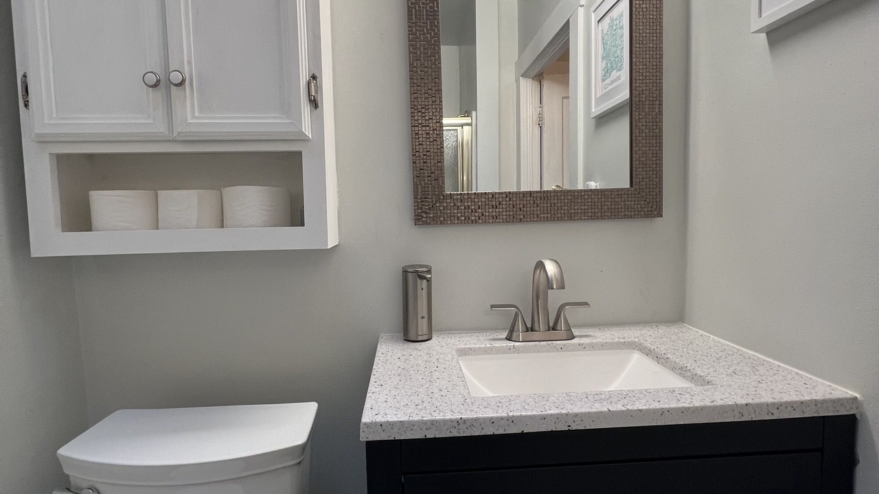 Photo of Bathroom in Congress Park