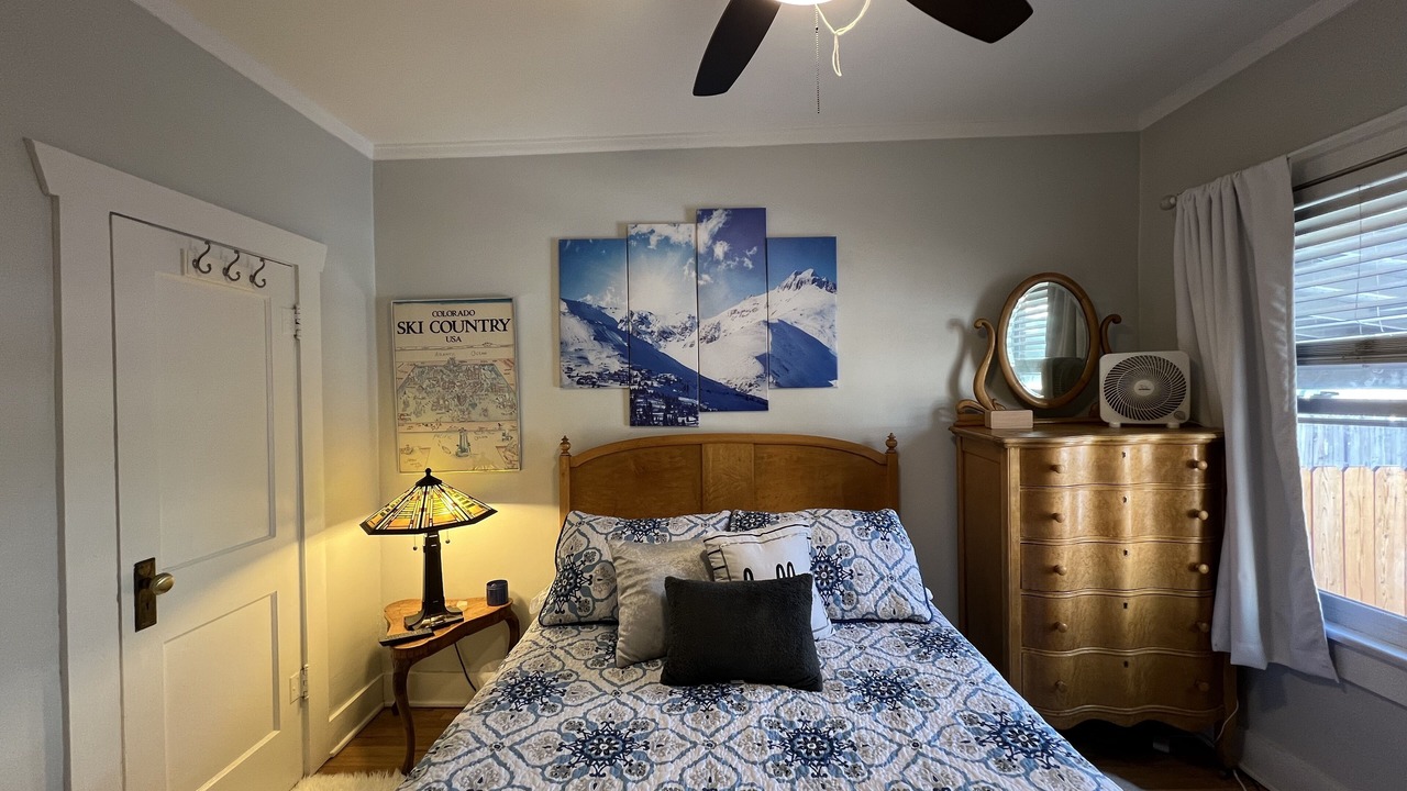 Photo of Bedroom in Congress Park