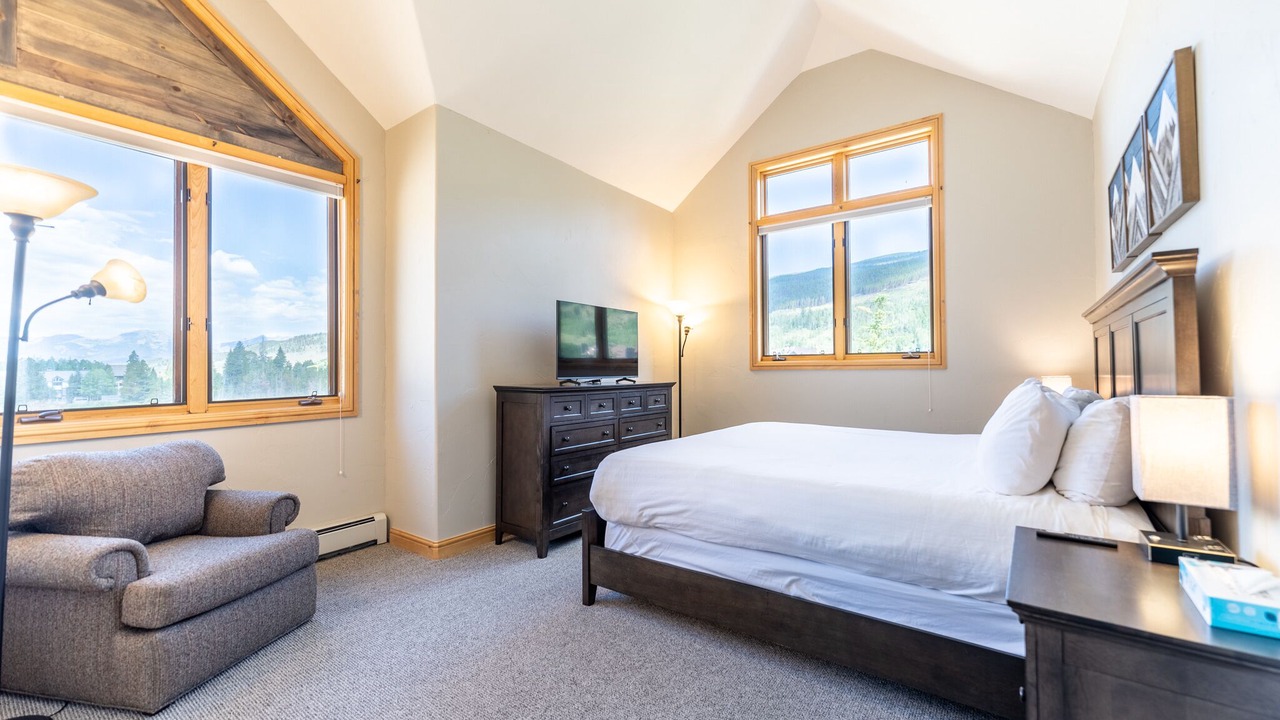 Photo of Bathroom in Mountain House