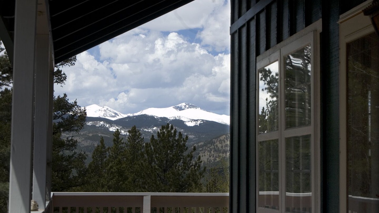 Photo of Outdoor in Black Hawk