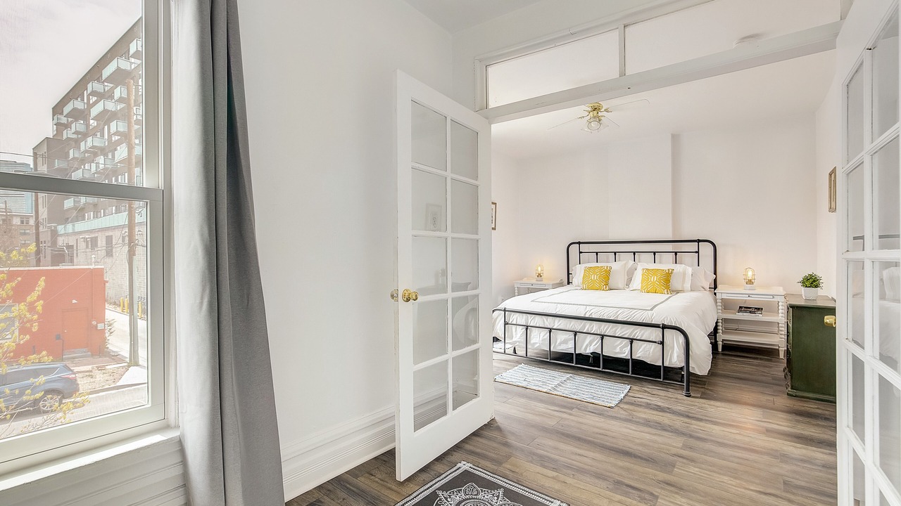 Photo of Bedroom in Five Points