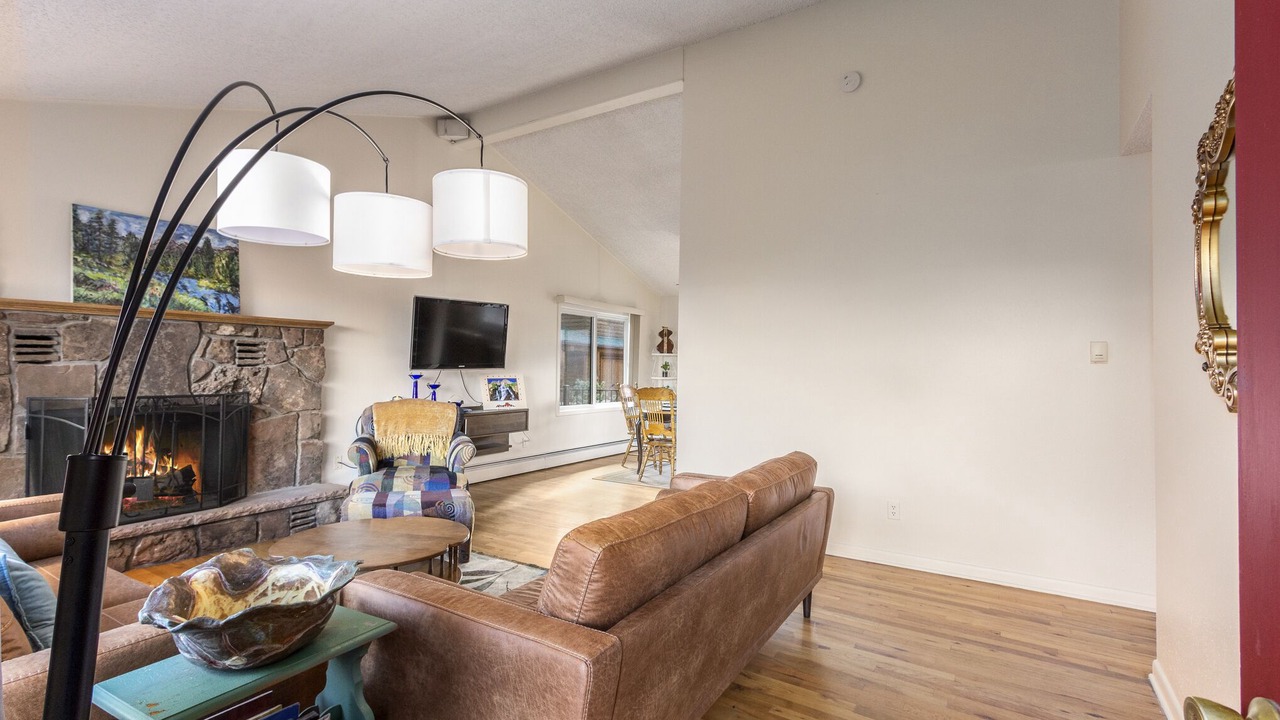 Photo of Livingroom in Carriage Hills