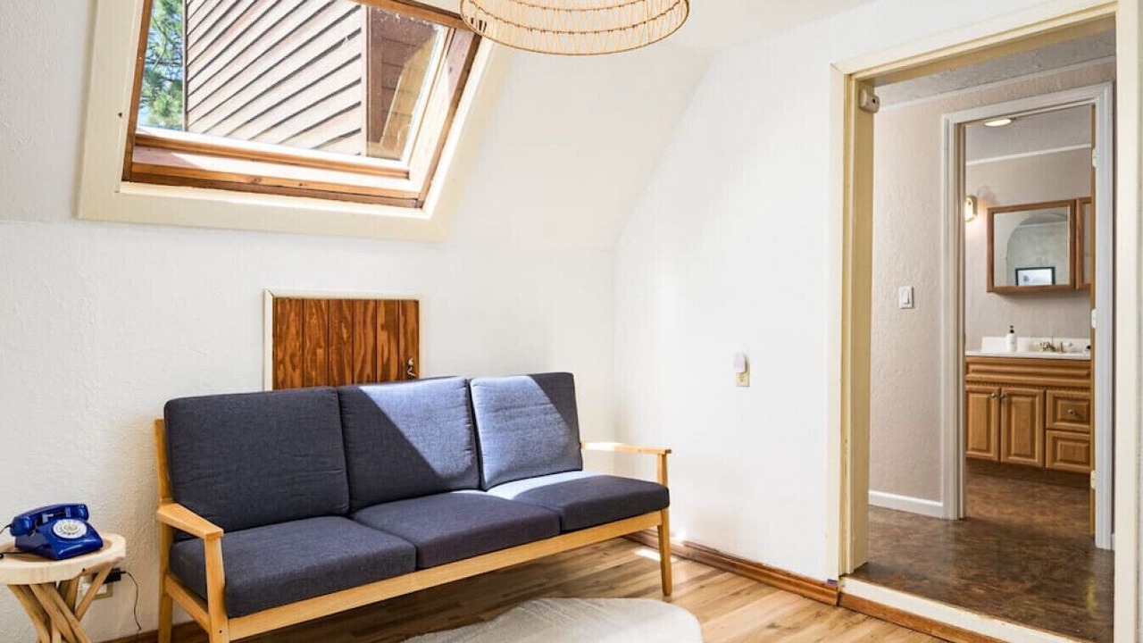 Photo of Livingroom in Rollinsville