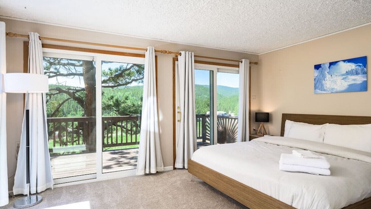 Photo of Bedroom in Rollinsville