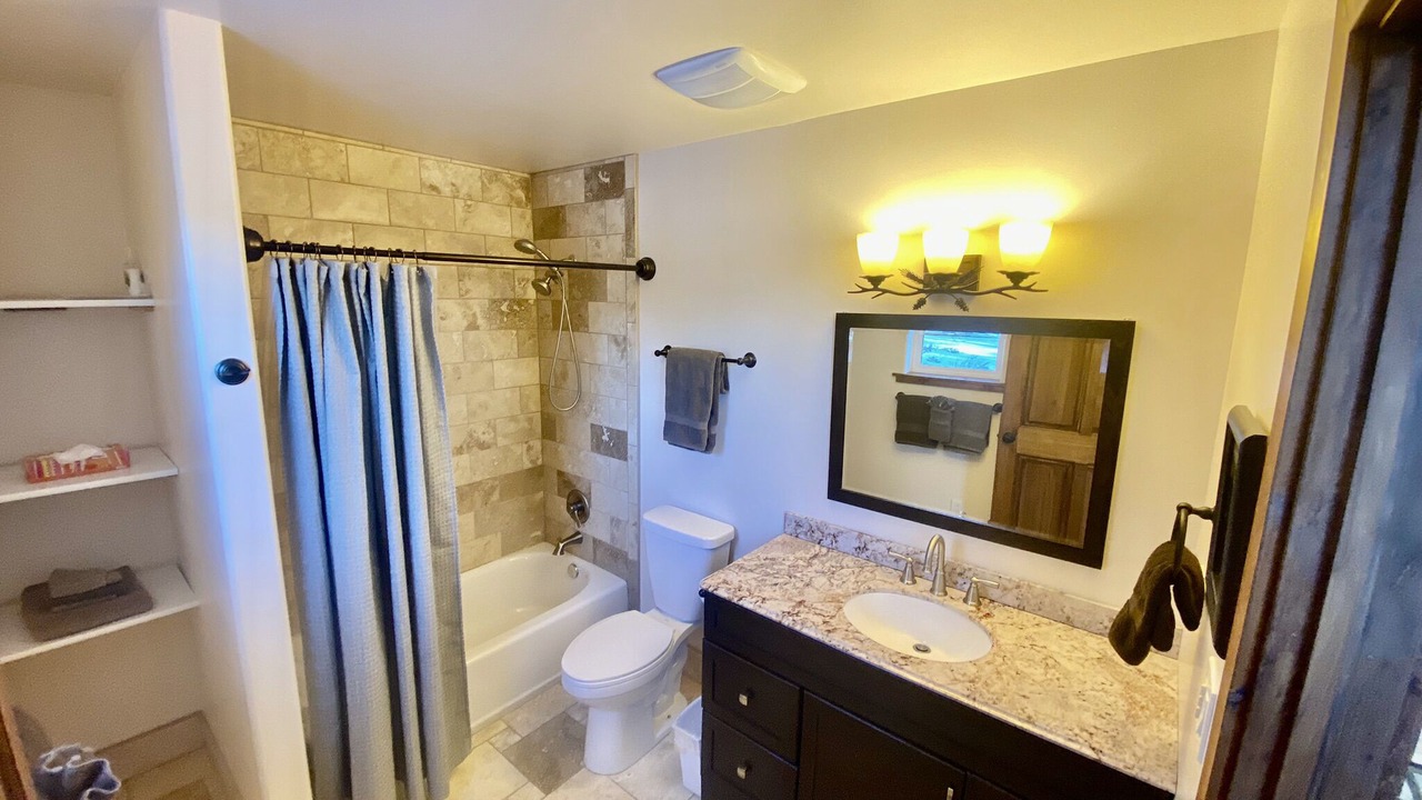 Photo of Bathroom in Twin Lakes