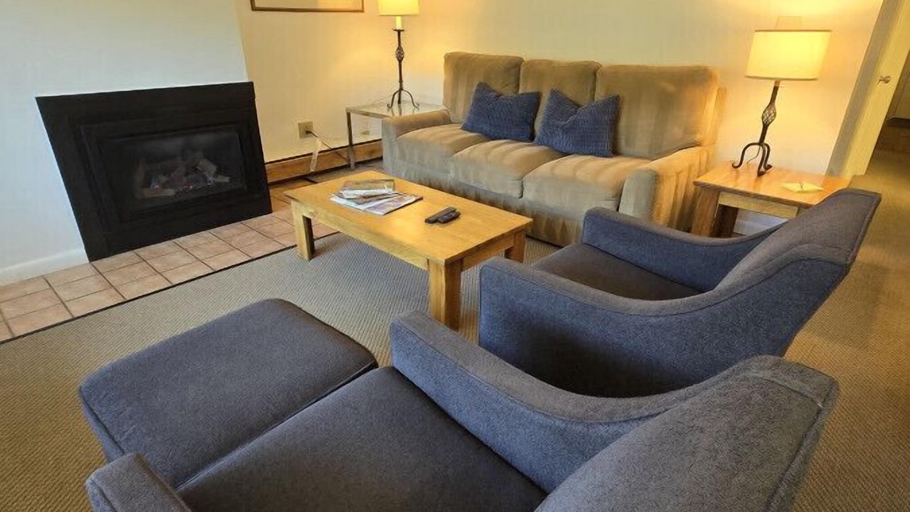 Photo of Livingroom in Vail