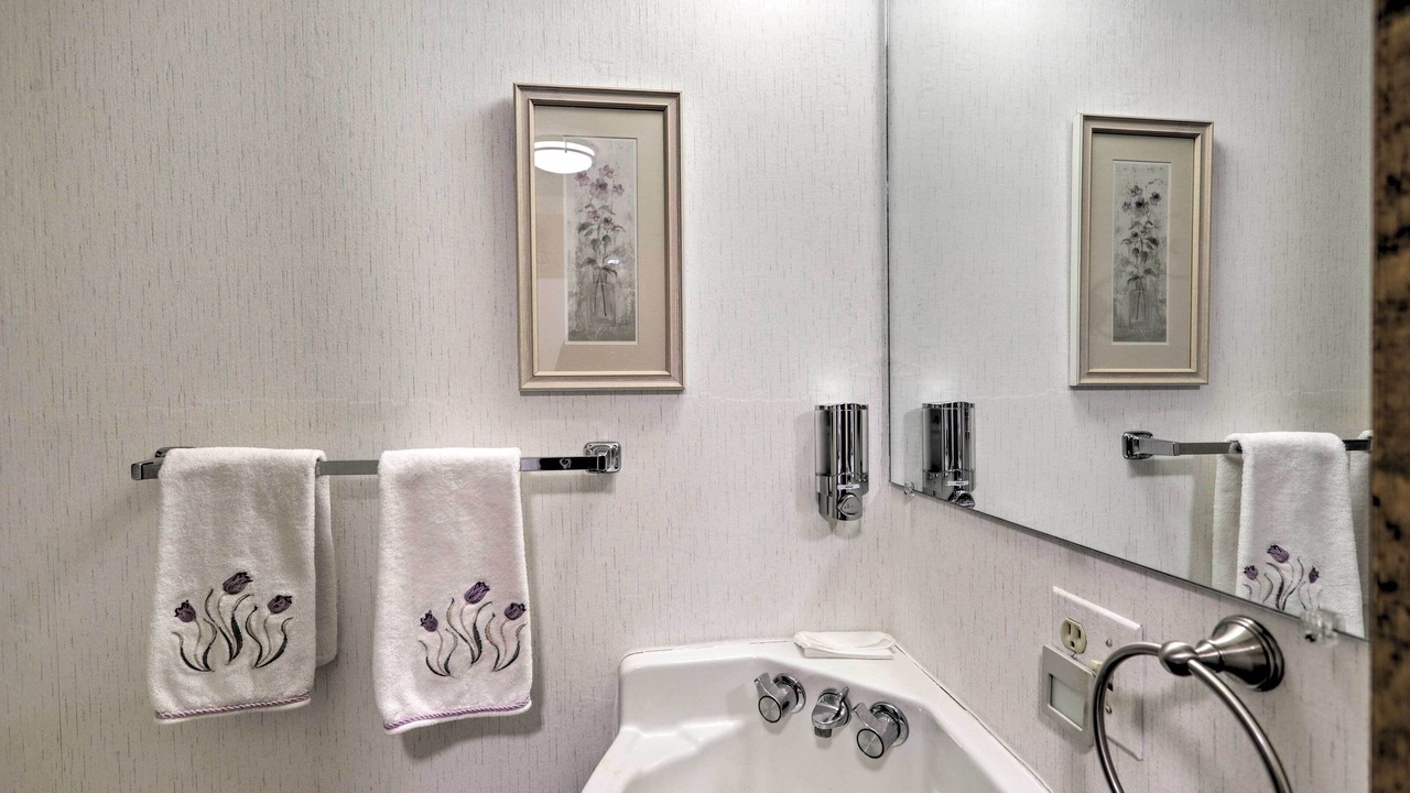 Photo of Bathroom in Grand Junction