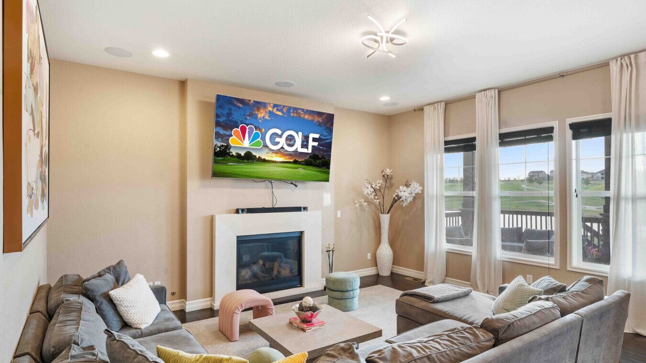 Photo of Livingroom in Aurora