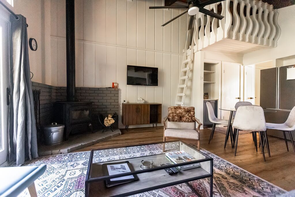 Photo of Livingroom in Vail